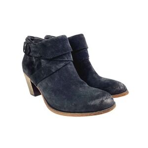 JOHNSTON & MURPHY Distressed Bootie Women's‎ Boots - Size 8